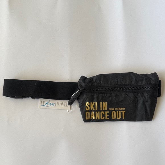 NWT Hi Love Travel Black and Gold Ski In Dance Out Waist Bag - Picture 2 of 4